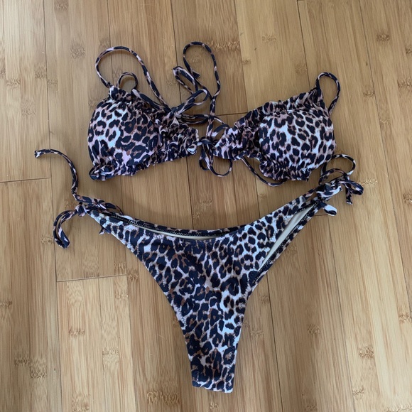Leopard print bikini brand new - Picture 1 of 1